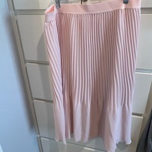 J crew pleated skirt